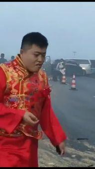 新郎抽烟吃瓜,新郎的独特婚礼习俗