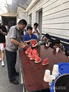 大型吃瓜群众图片真实,揭秘娱乐圈幕后风云